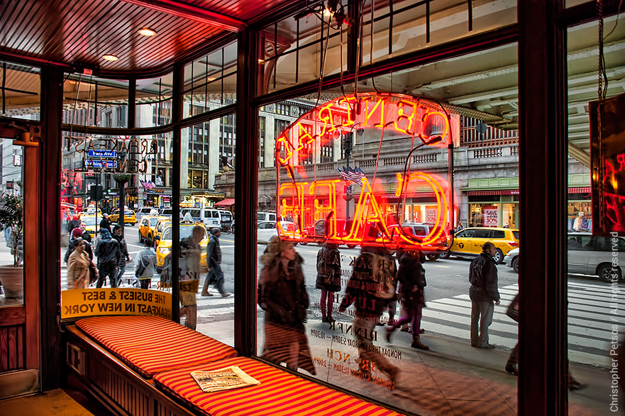 Photos of New York Signs and Storefronts